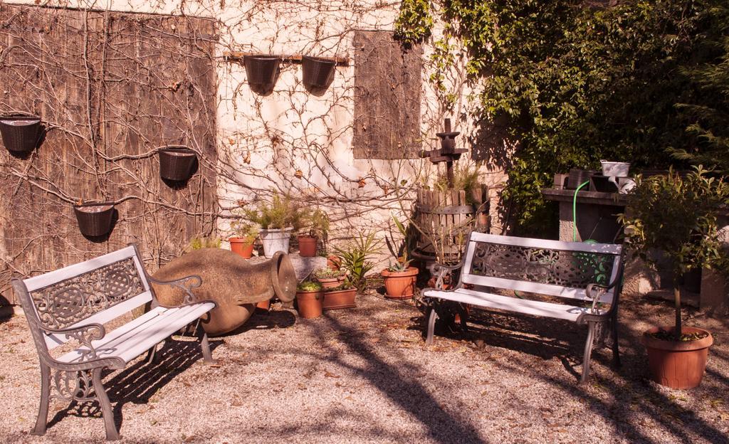 Boutique Hotel Corte Malaspina Castelnuovo del Garda Exterior photo